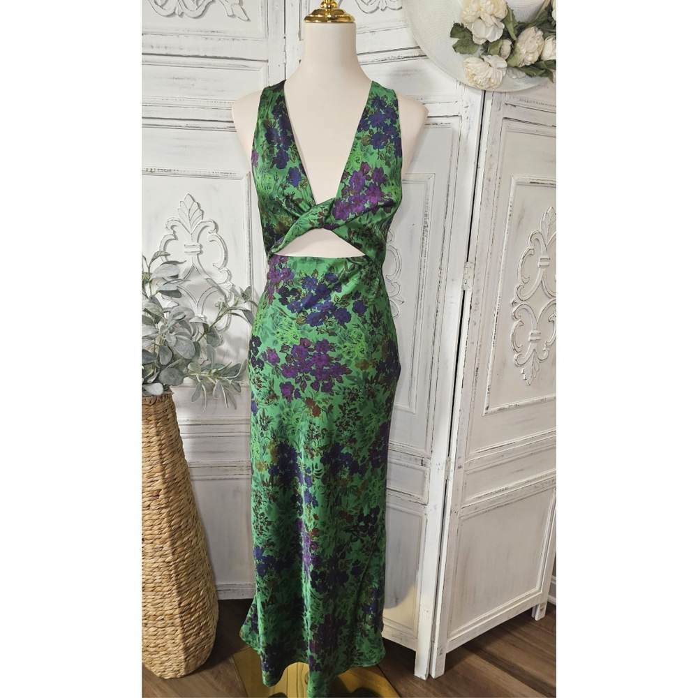 Zara Green Purple Floral Twisted V-neck Sleeveless Satiny Cocktail Party Dress